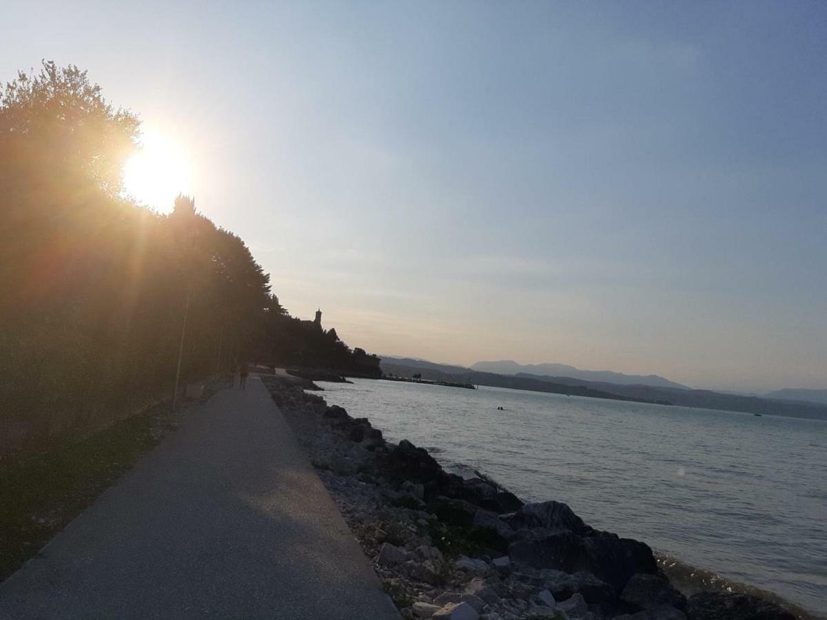 Da Enzo Hotel Desenzano del Garda Eksteriør billede
